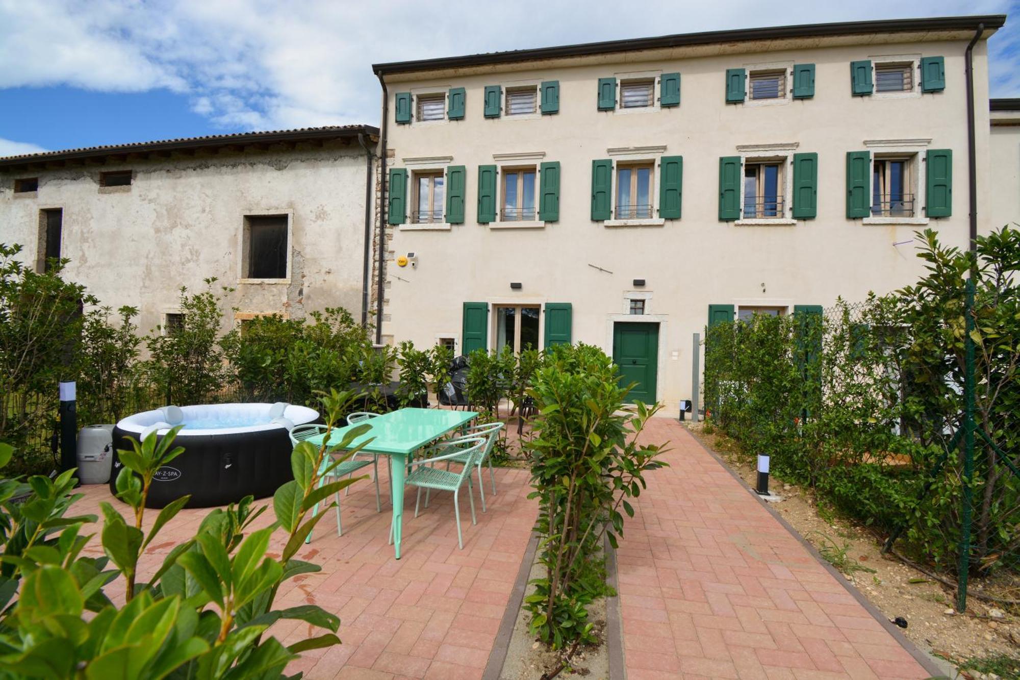 Residence Corte Bellebarbe Rivoli Veronese Ngoại thất bức ảnh